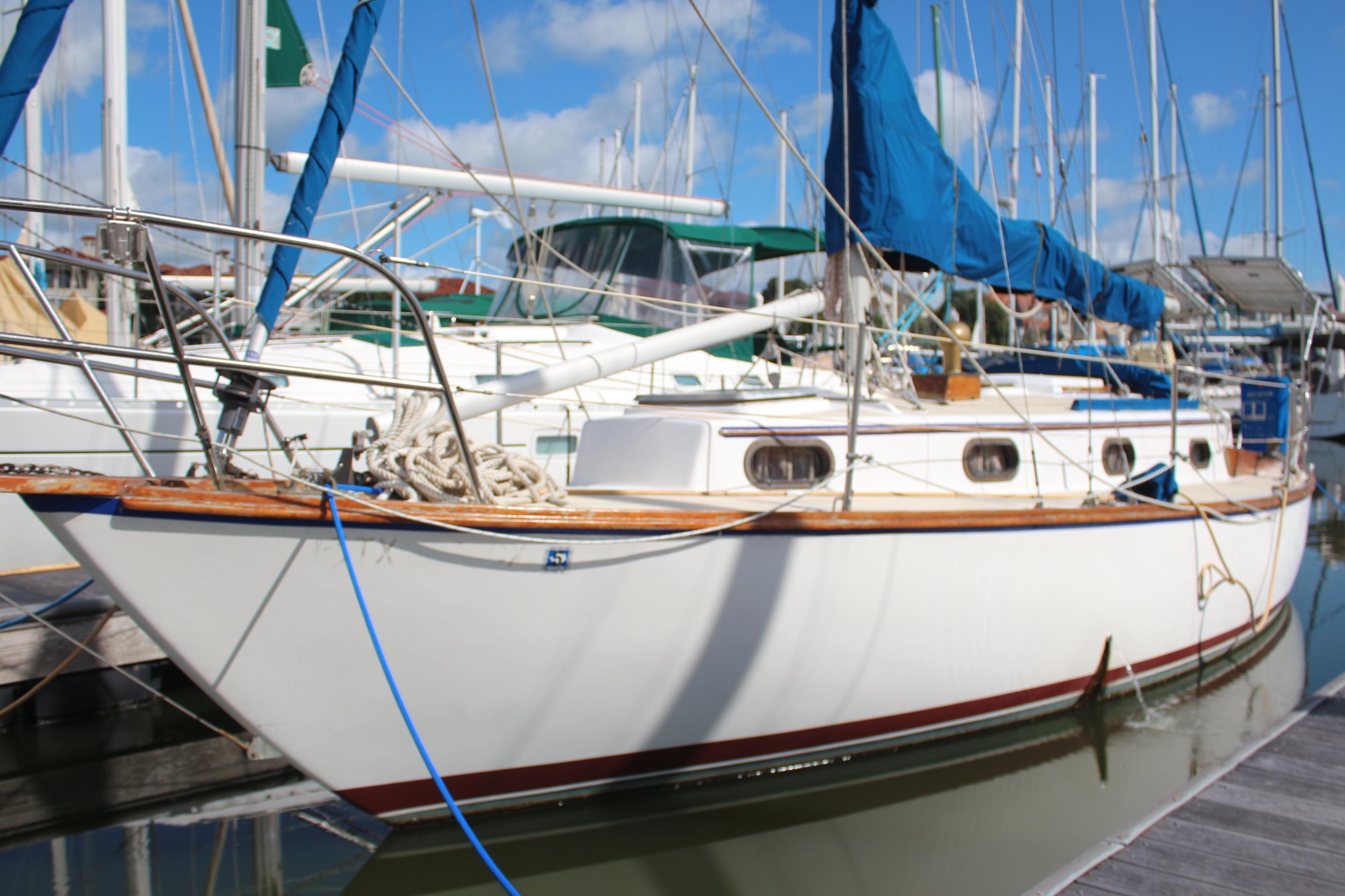 1983 Cape Dory 30 C