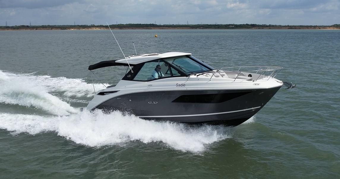 Sea Ray Sundancer Coupe 320 Sea Ray Sundancer 320