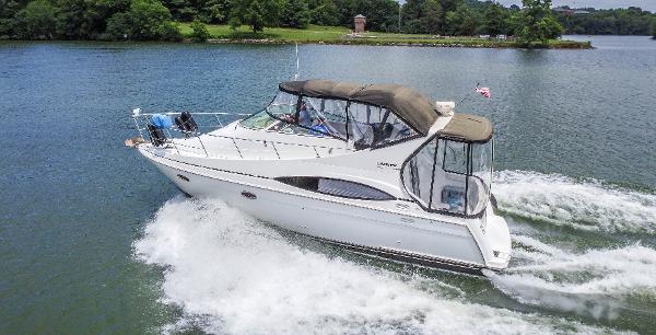 2002 Carver 350 Mariner