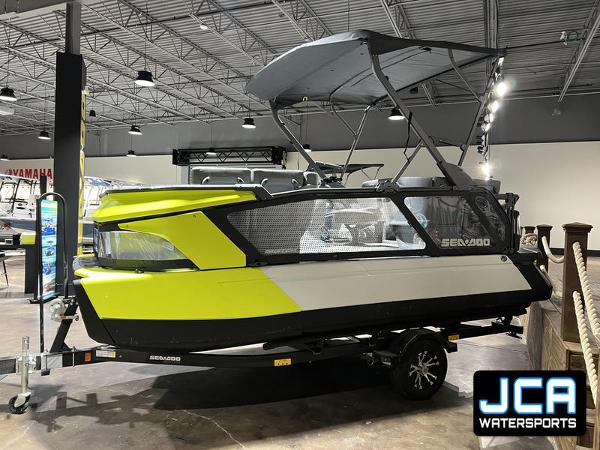Sea-Doo Switch Cruise 18-170 2023 Sea-Doo Switch Cruise 18-170 pontoon boat on display at JCA Watersports.