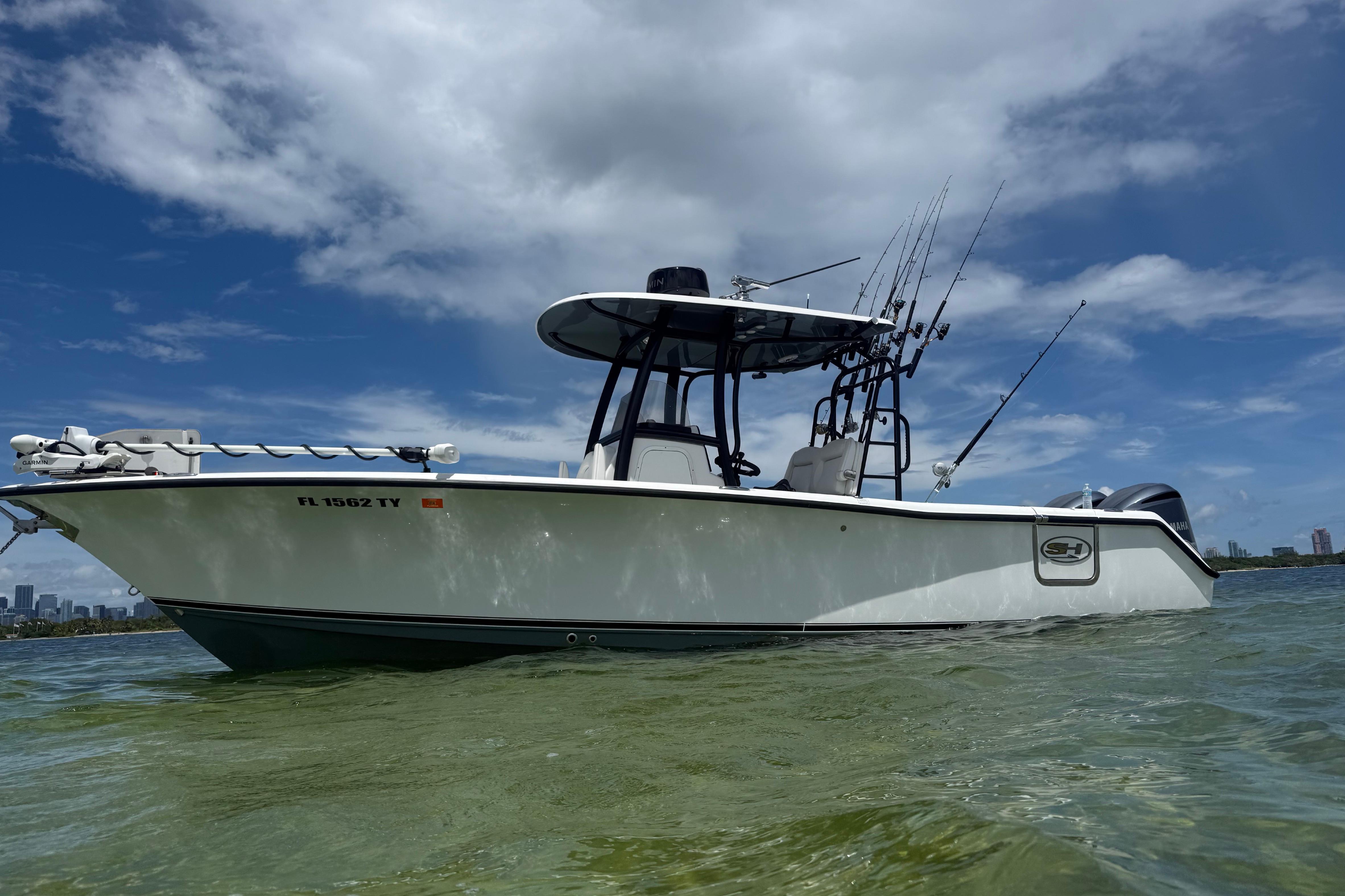 2016 Sea Hunt Gamefish 27