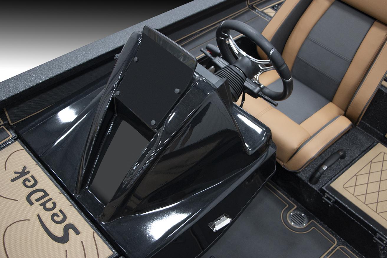 Xpress X19 Pro Bass w/ Yamaha Vmax 200 SHO (On order) ETA August Interior of 2026 Xpress X19 Pro Bass boat with Yamaha Vmax 200, featuring sleek design.