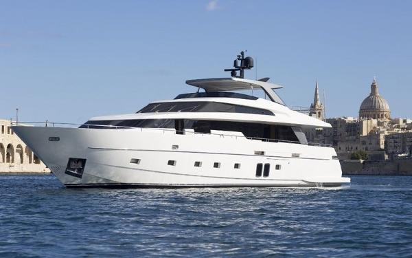 Sanlorenzo SL 94