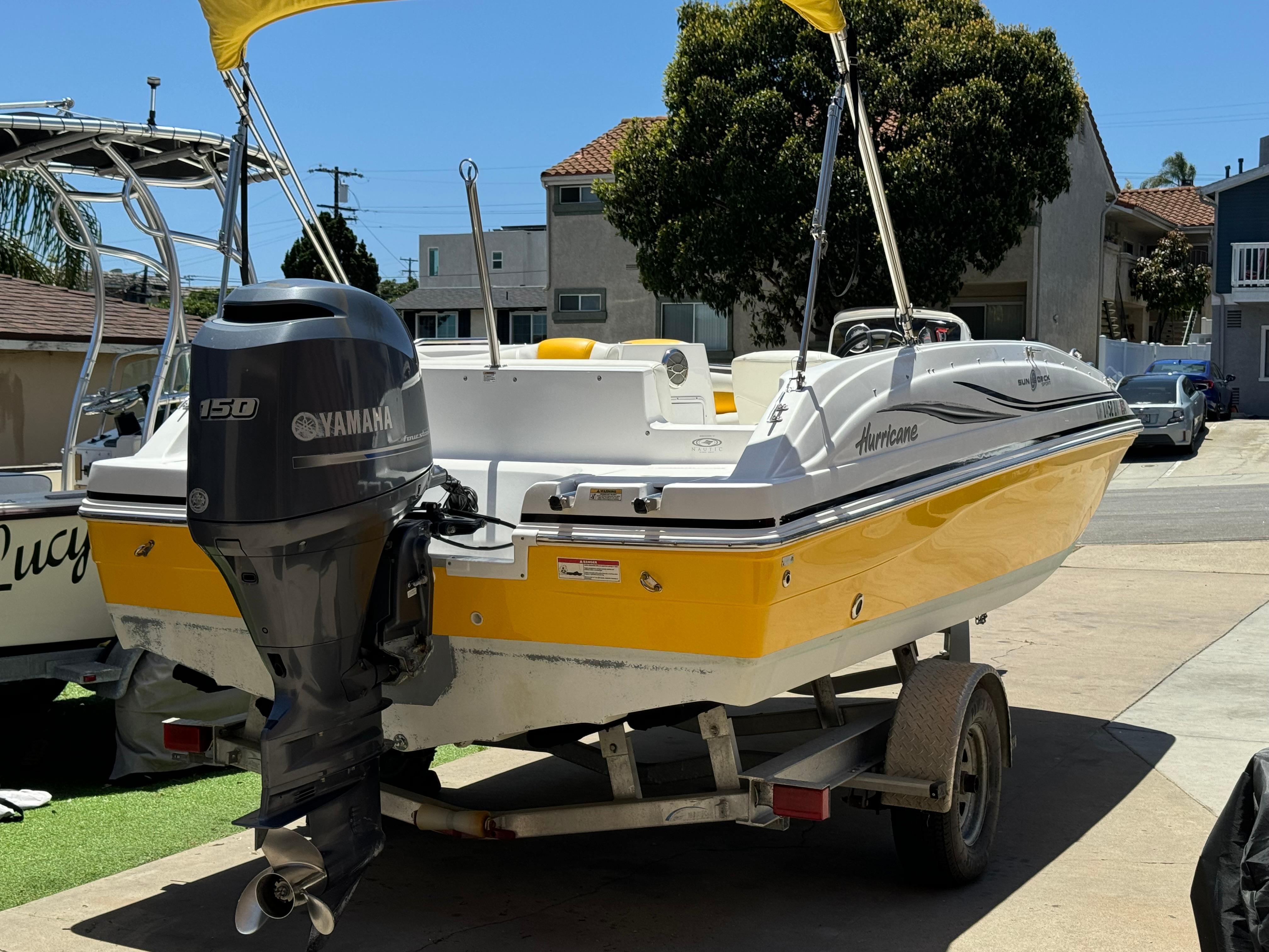2015 Hurricane SunDeck Sport 188 OB