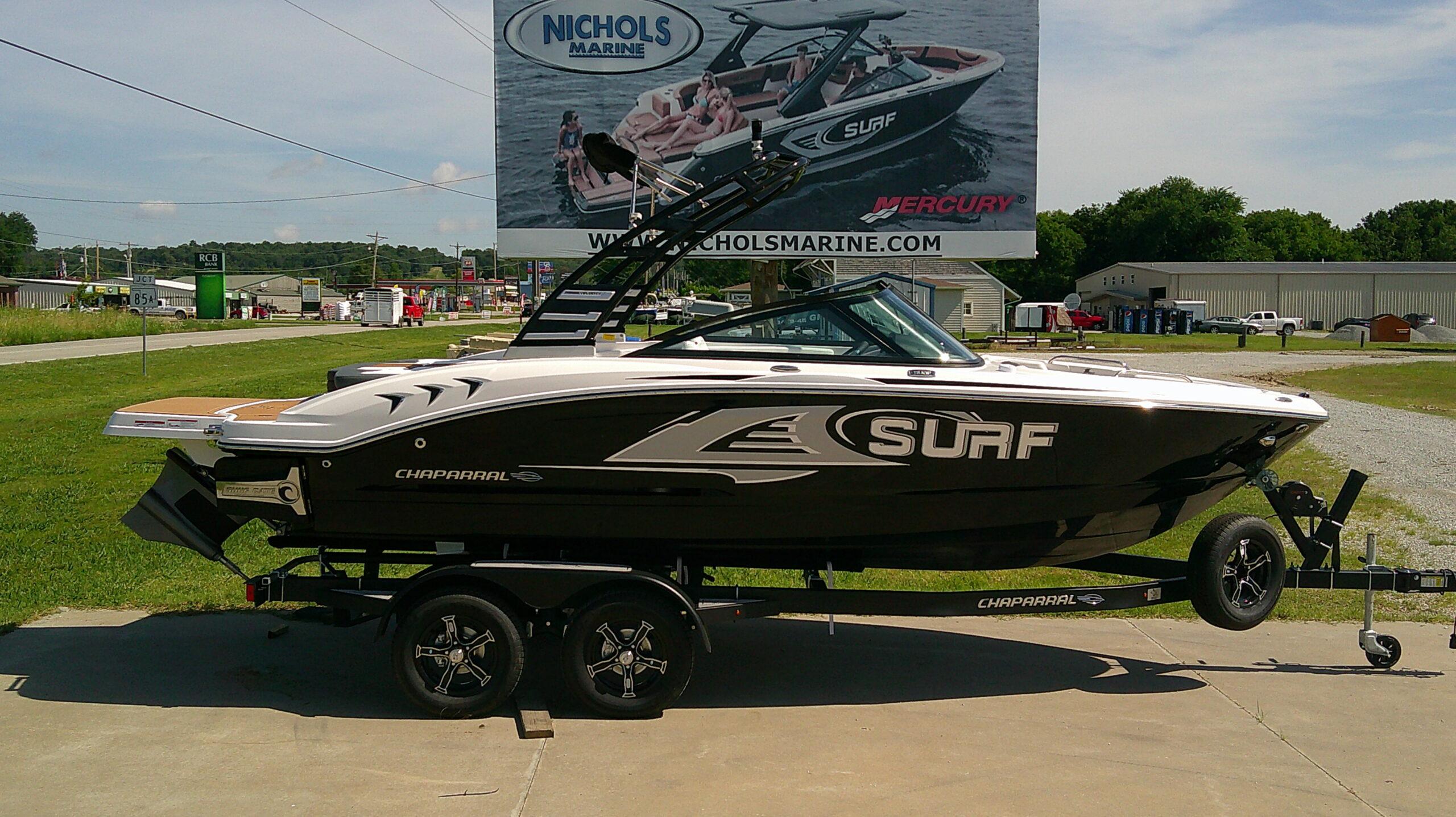 2025 Chaparral 21 Surf