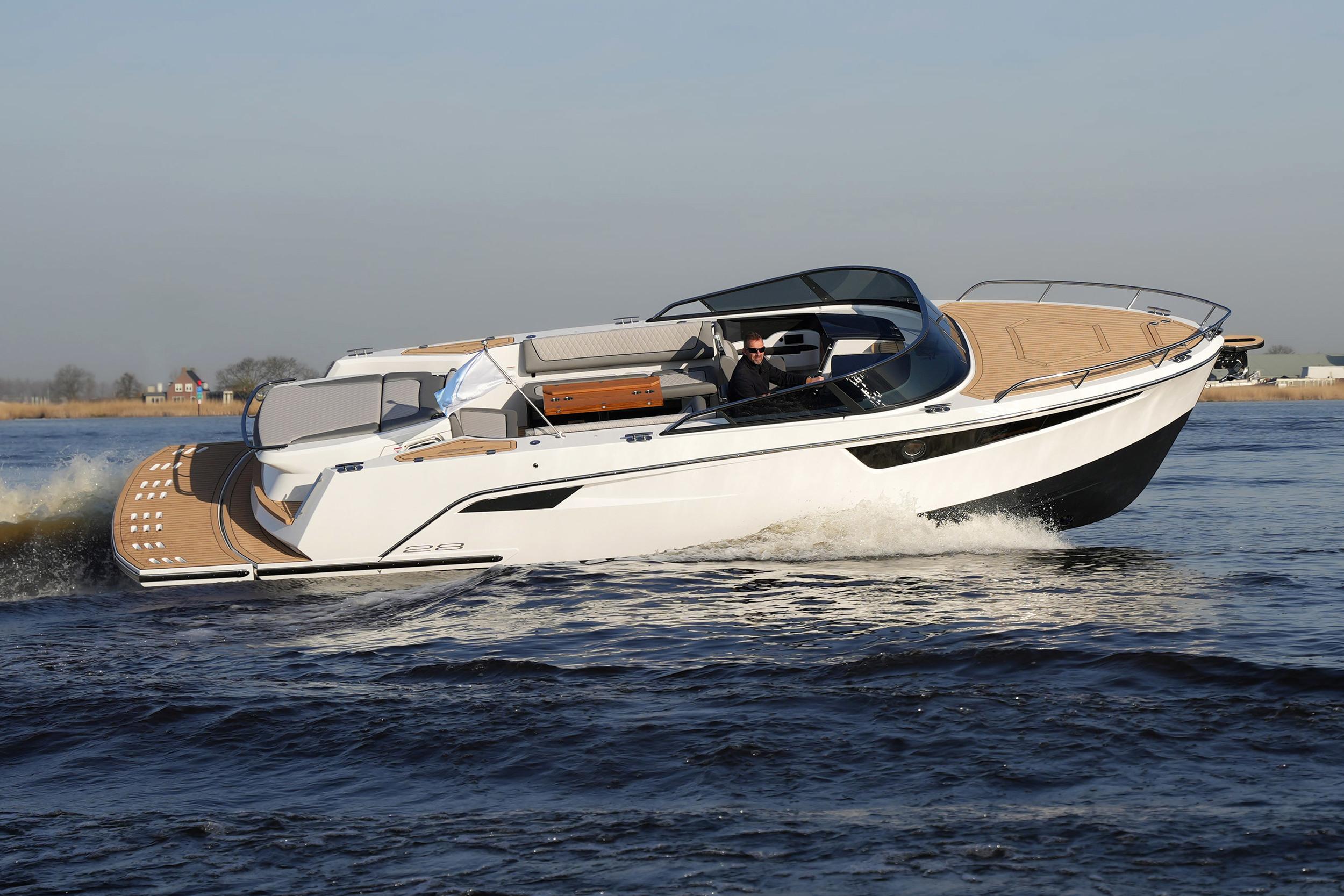 2025 Alfastreet 28 Cabin - Inboard Series