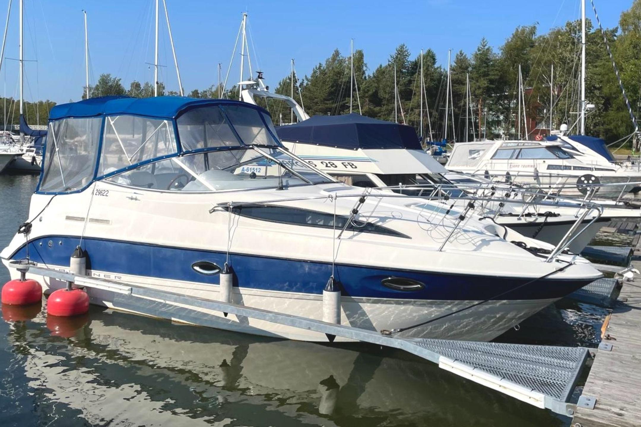 2004 Bayliner 265