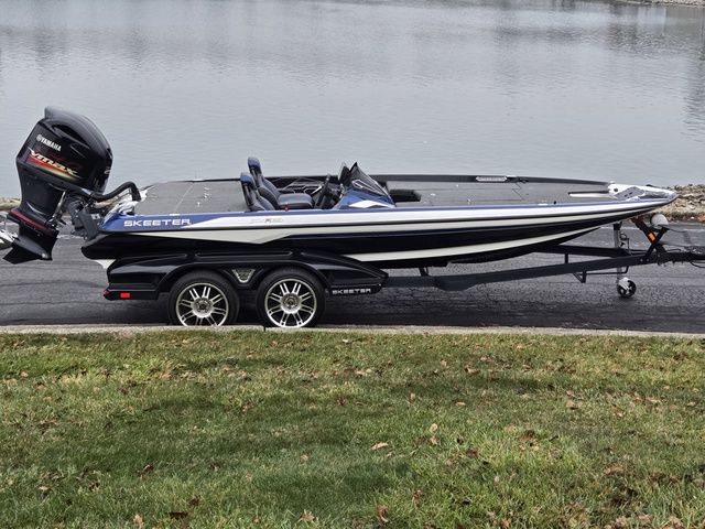 Skeeter FXR20