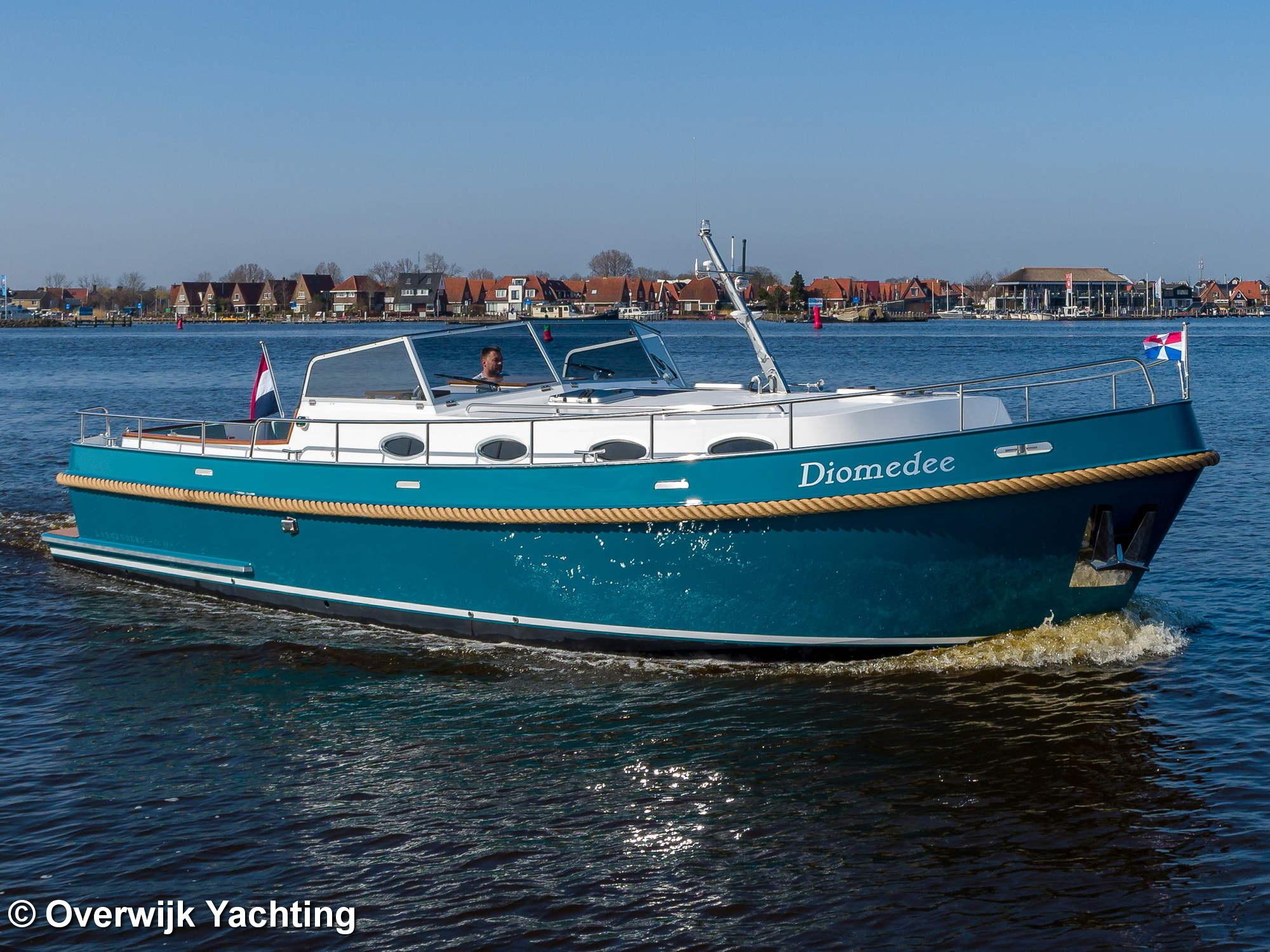 2025 Langenberg Cabin Cruiser 36