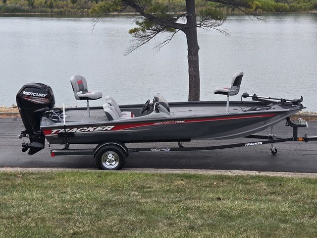 2017 Tracker Pro Team 190 TX