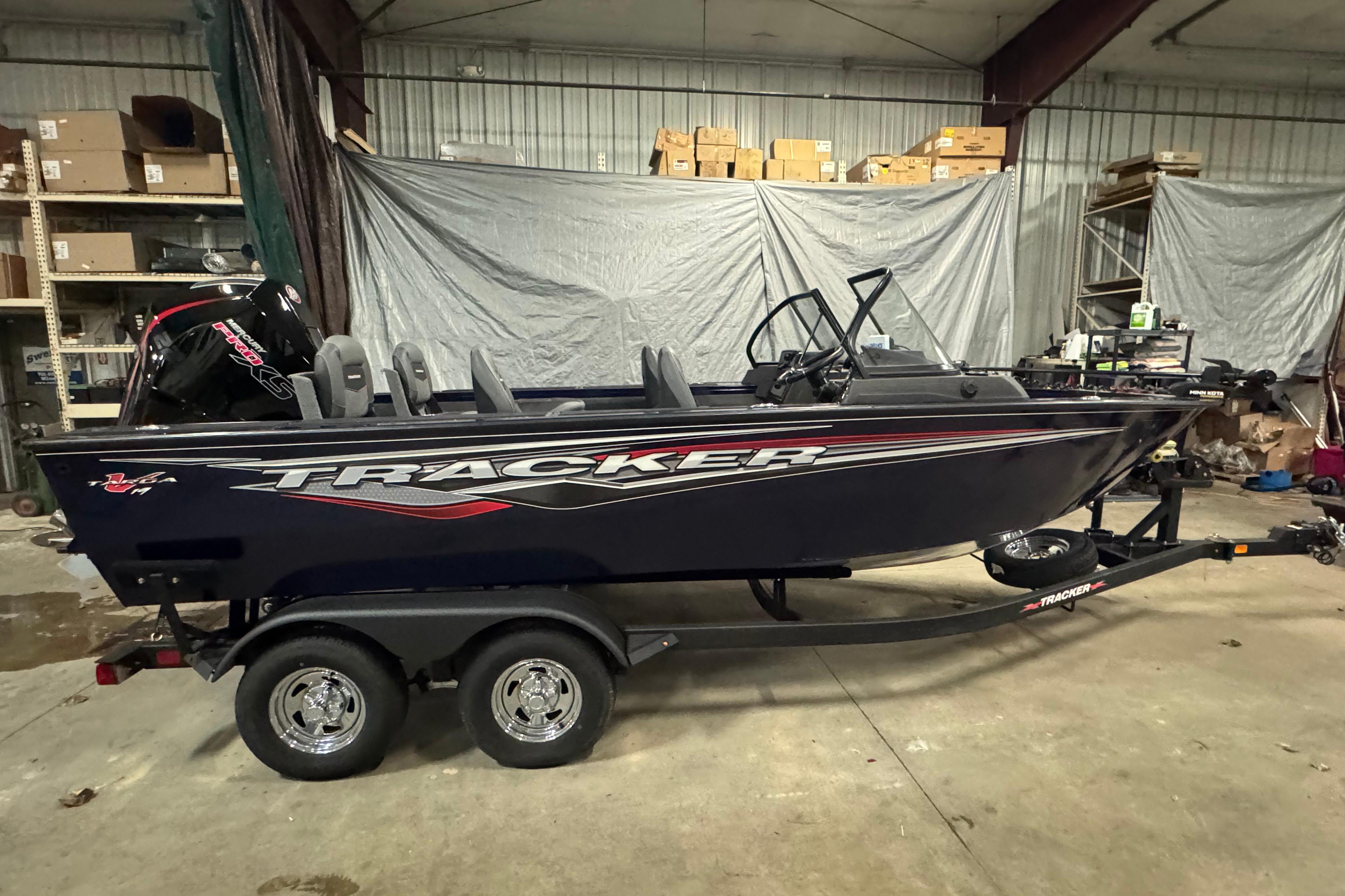 2024 Tracker Targa V-19 Combo