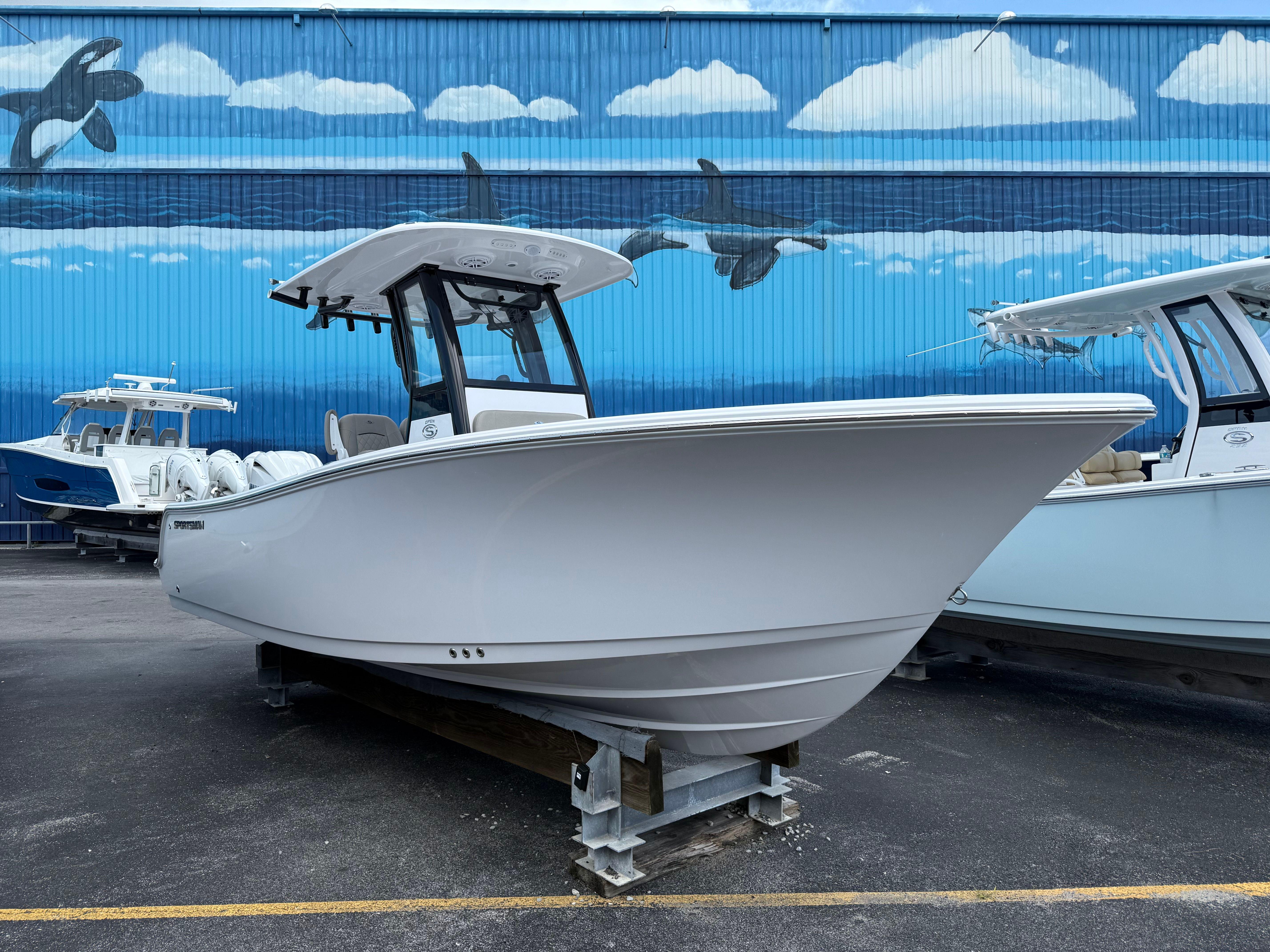 2025 Sportsman Open 232 Center Console