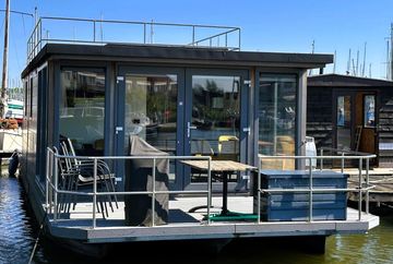 2021 Havenlodge Castalia Houseboat