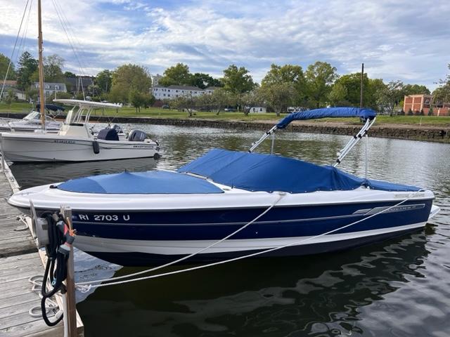 2006 Bayliner 215 Classic