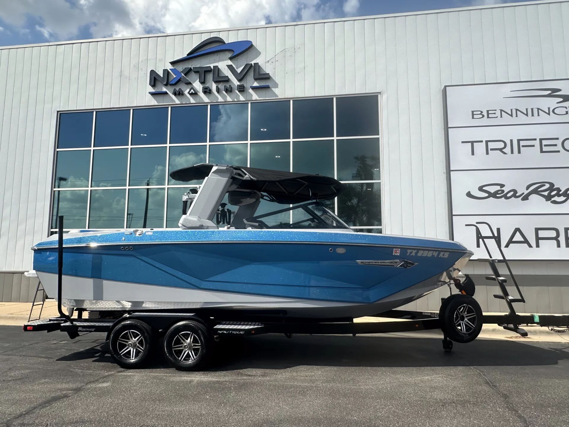 2023 Nautique G23