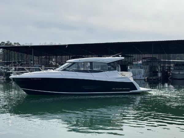 2022 Regal 38 Grande Coupe