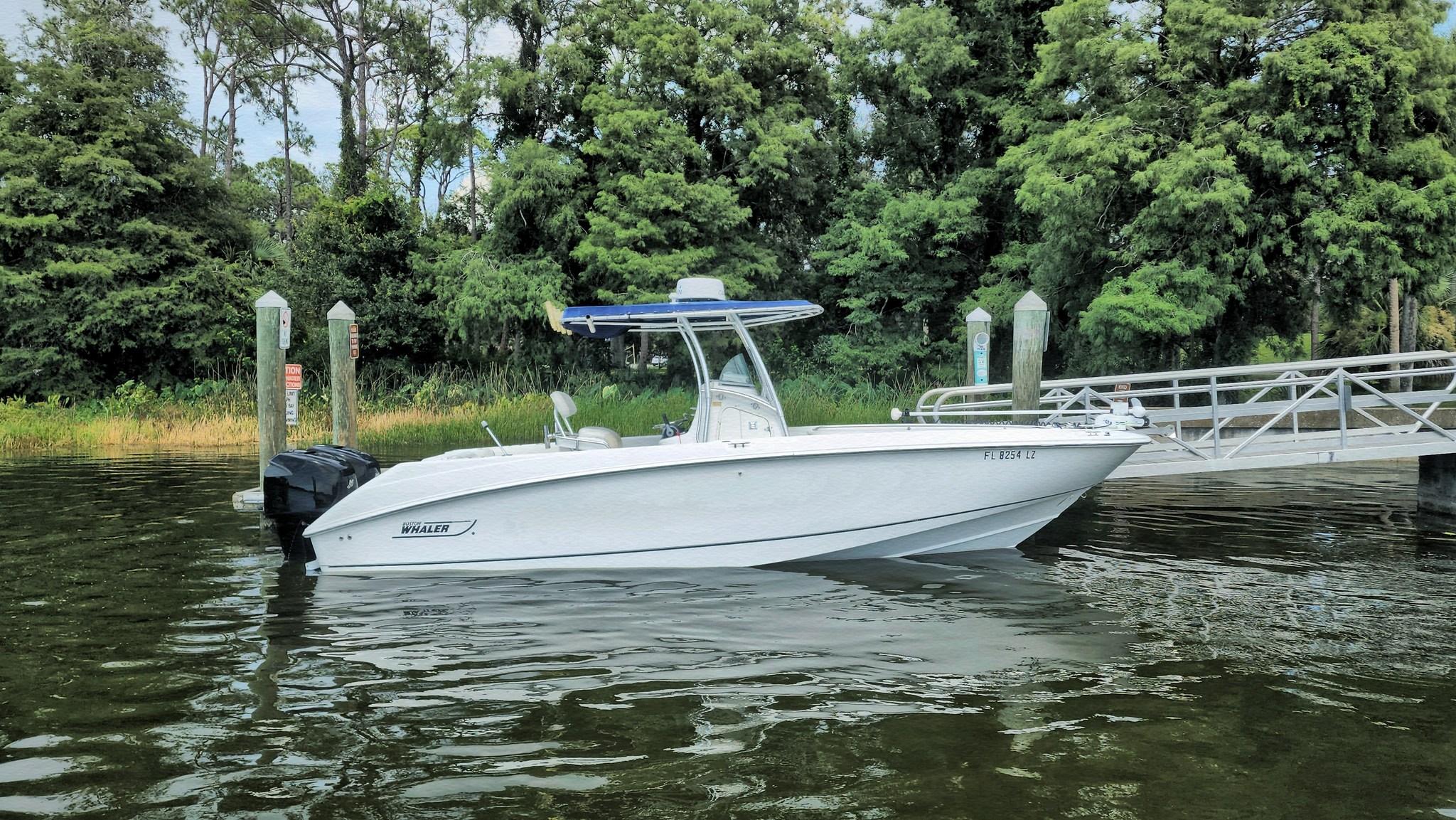 2002 Boston Whaler 270 Outrage