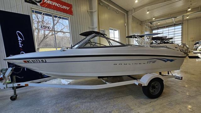 2007 Bayliner 175 Bowrider