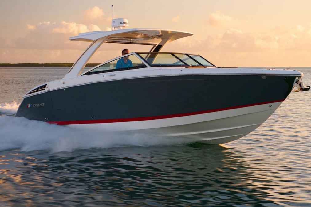 Cobalt Boat image