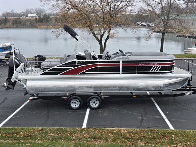 2022 Bennington 24 LXSB