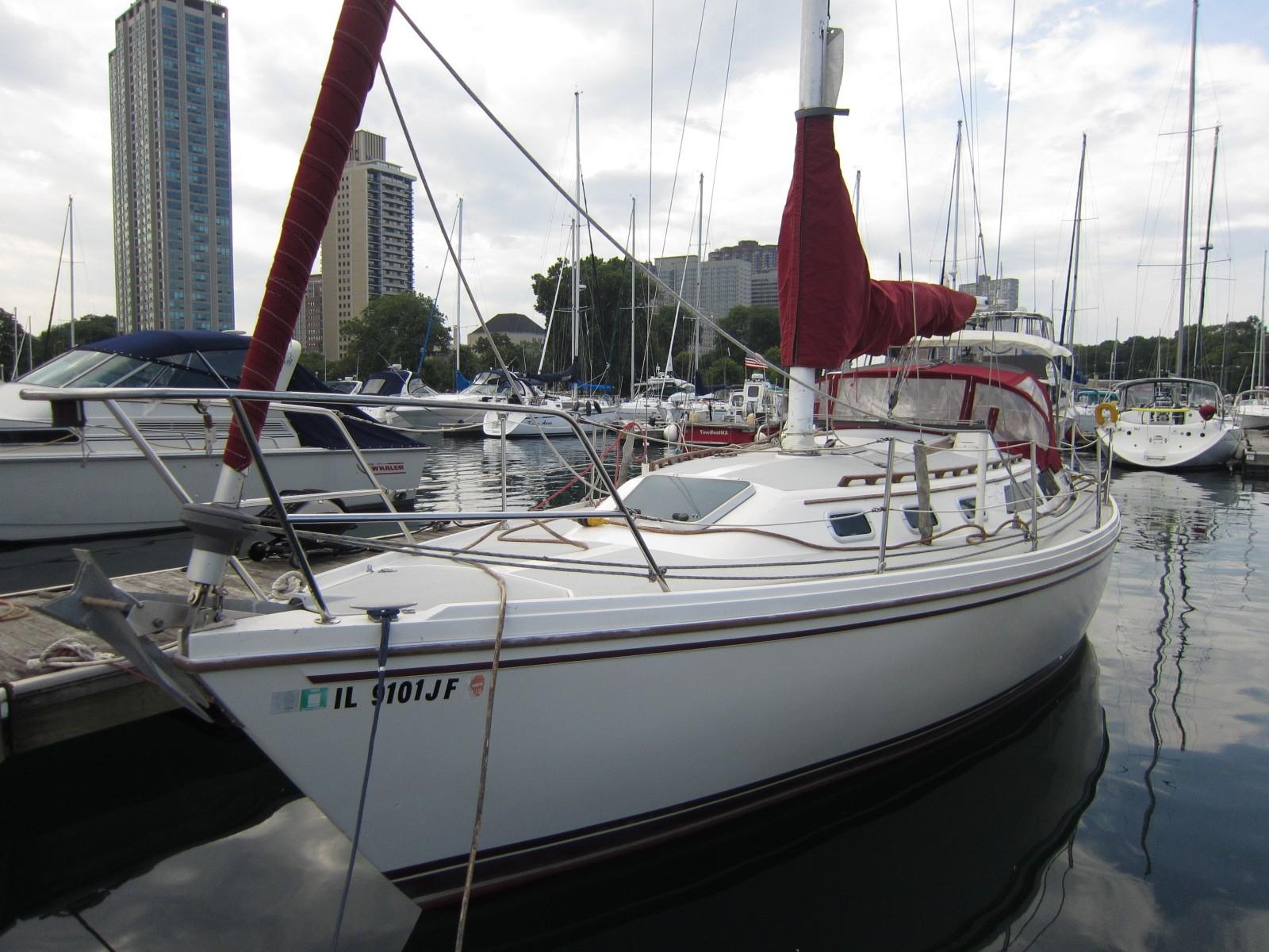 34' catalina sailboat