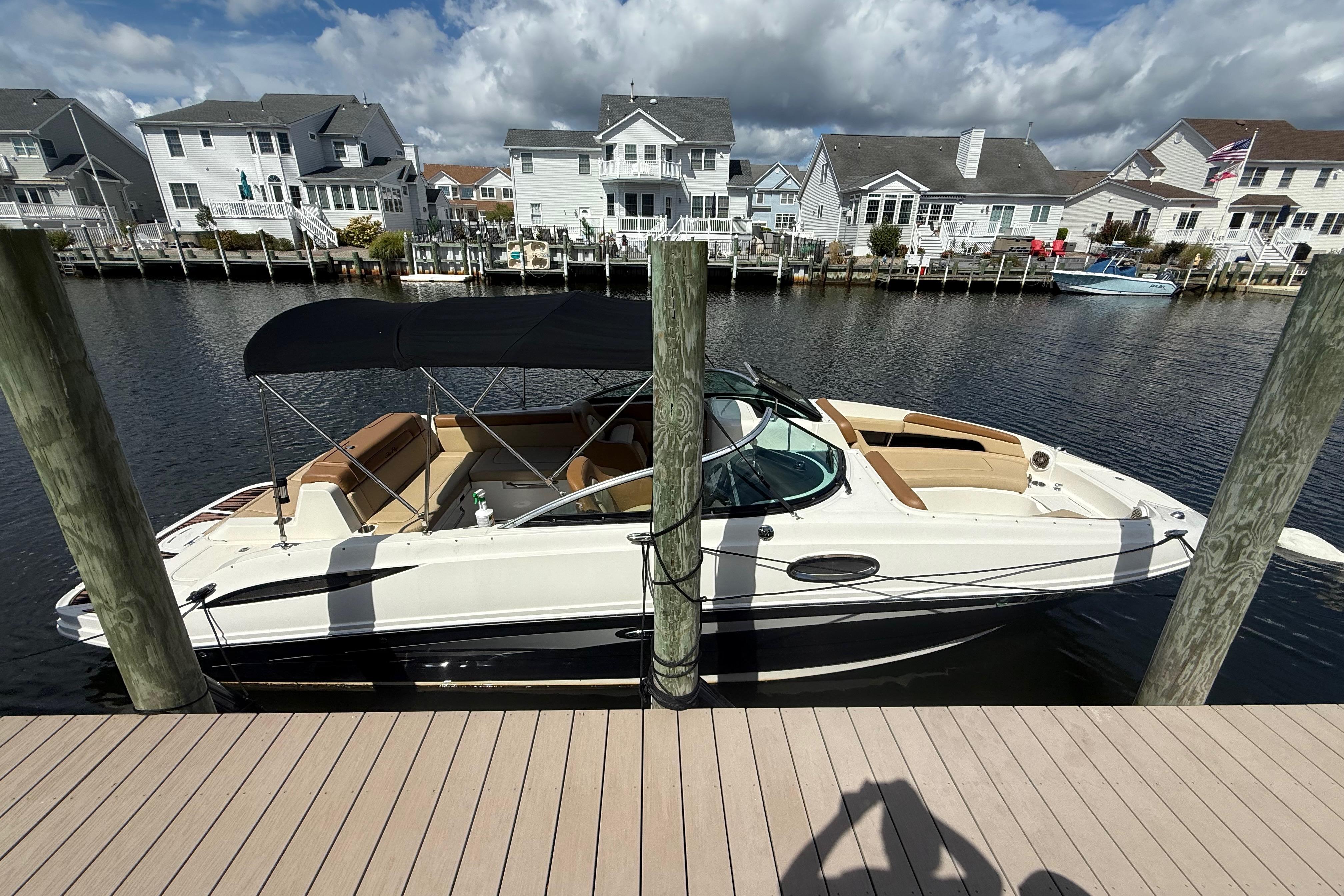 2014 Sea Ray 260 Sundeck