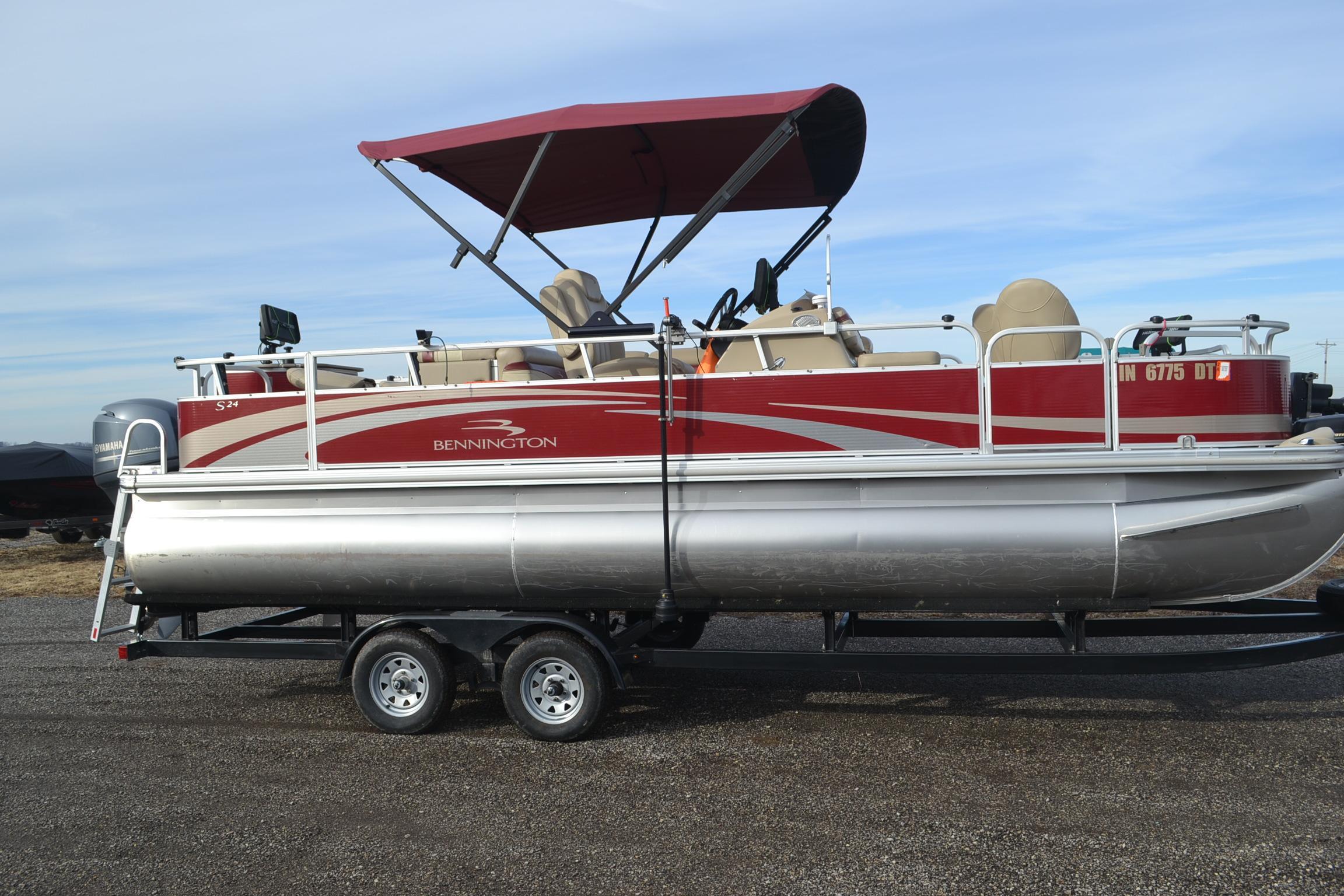 2014 Bennington 24SF