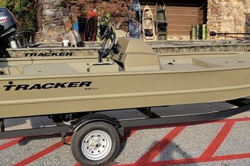 2026 Tracker Grizzly 1648 SC