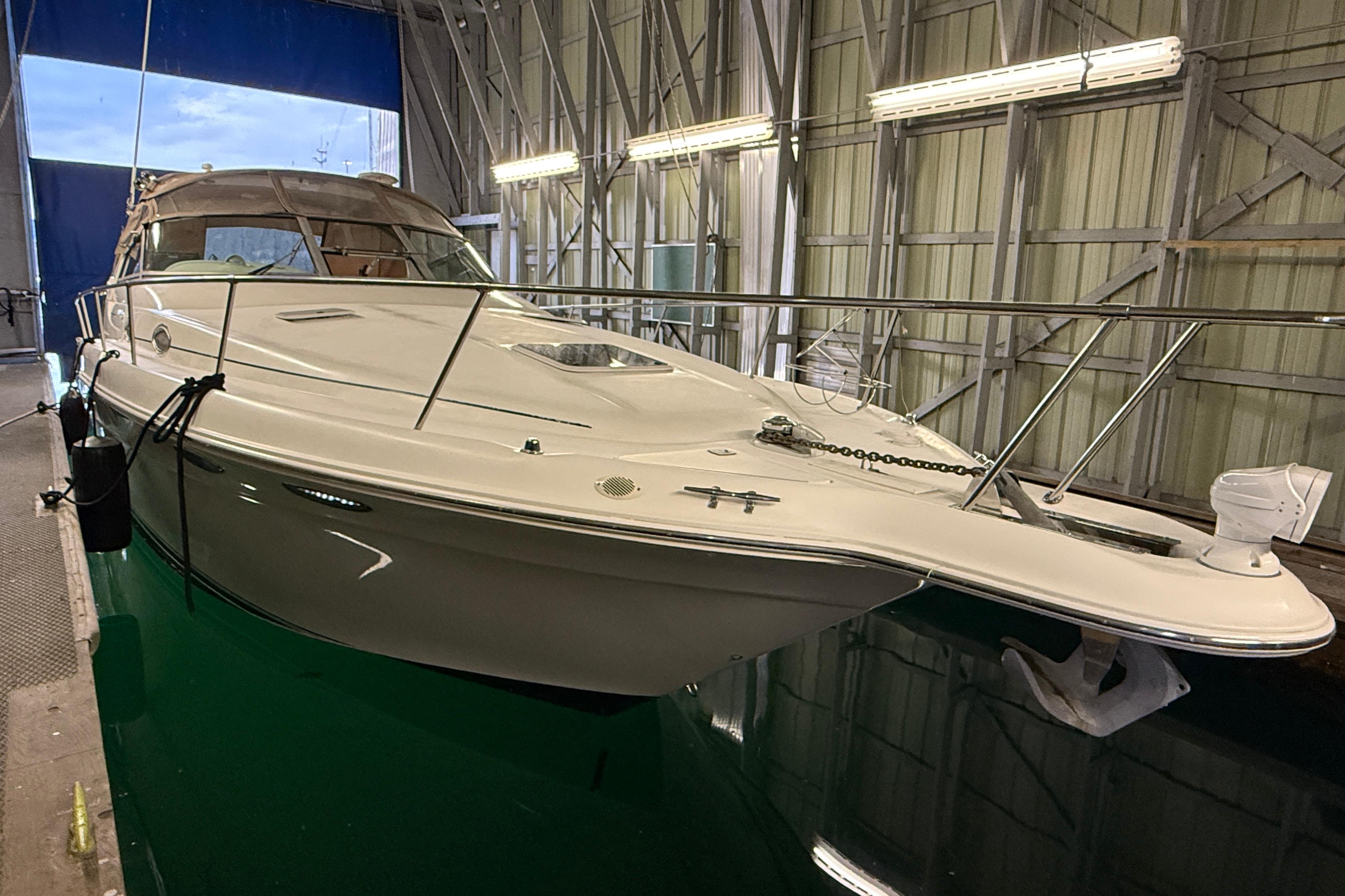 1997 Sea Ray 330 Sundancer