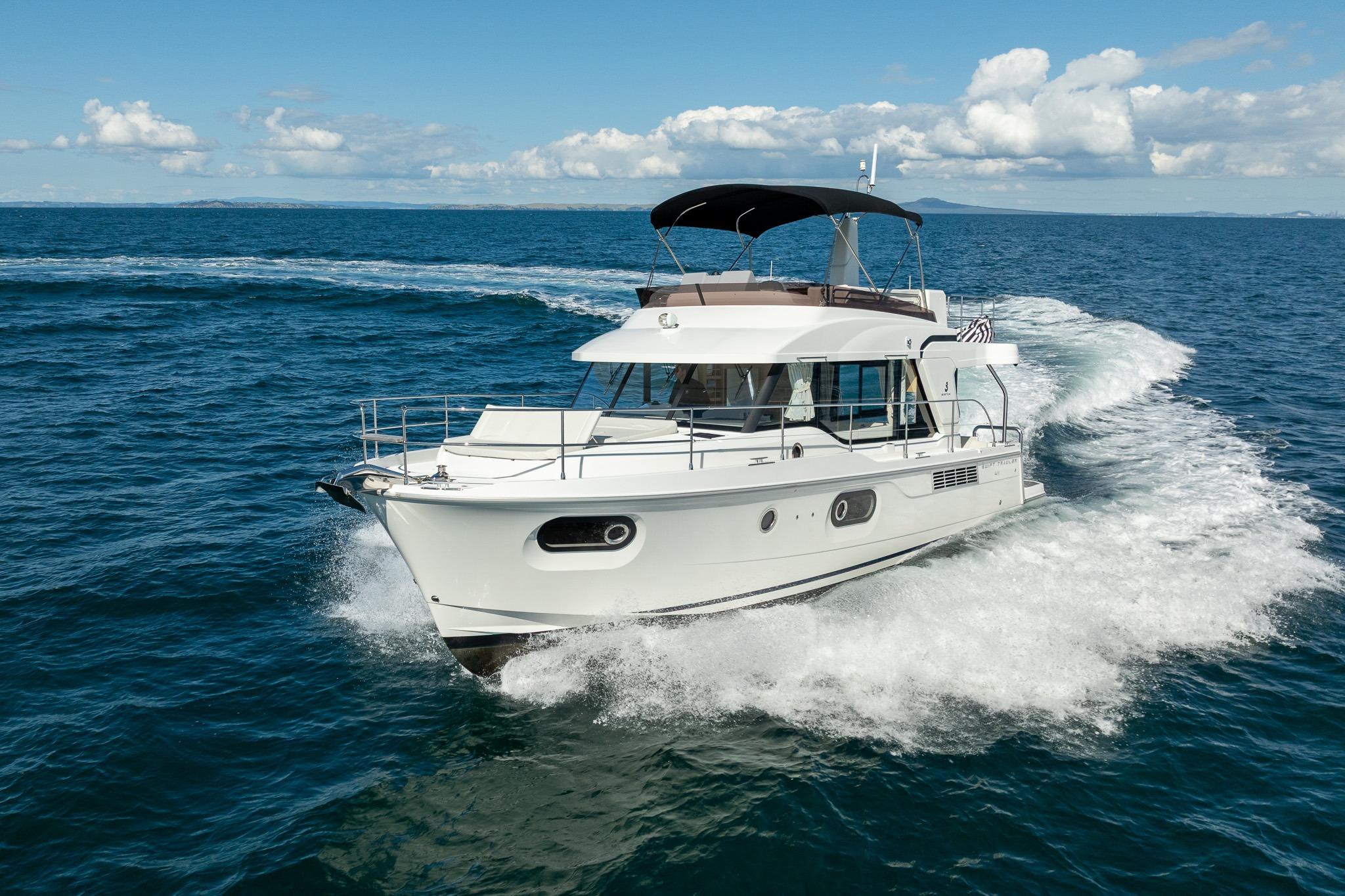 2022 Beneteau Swift Trawler 41