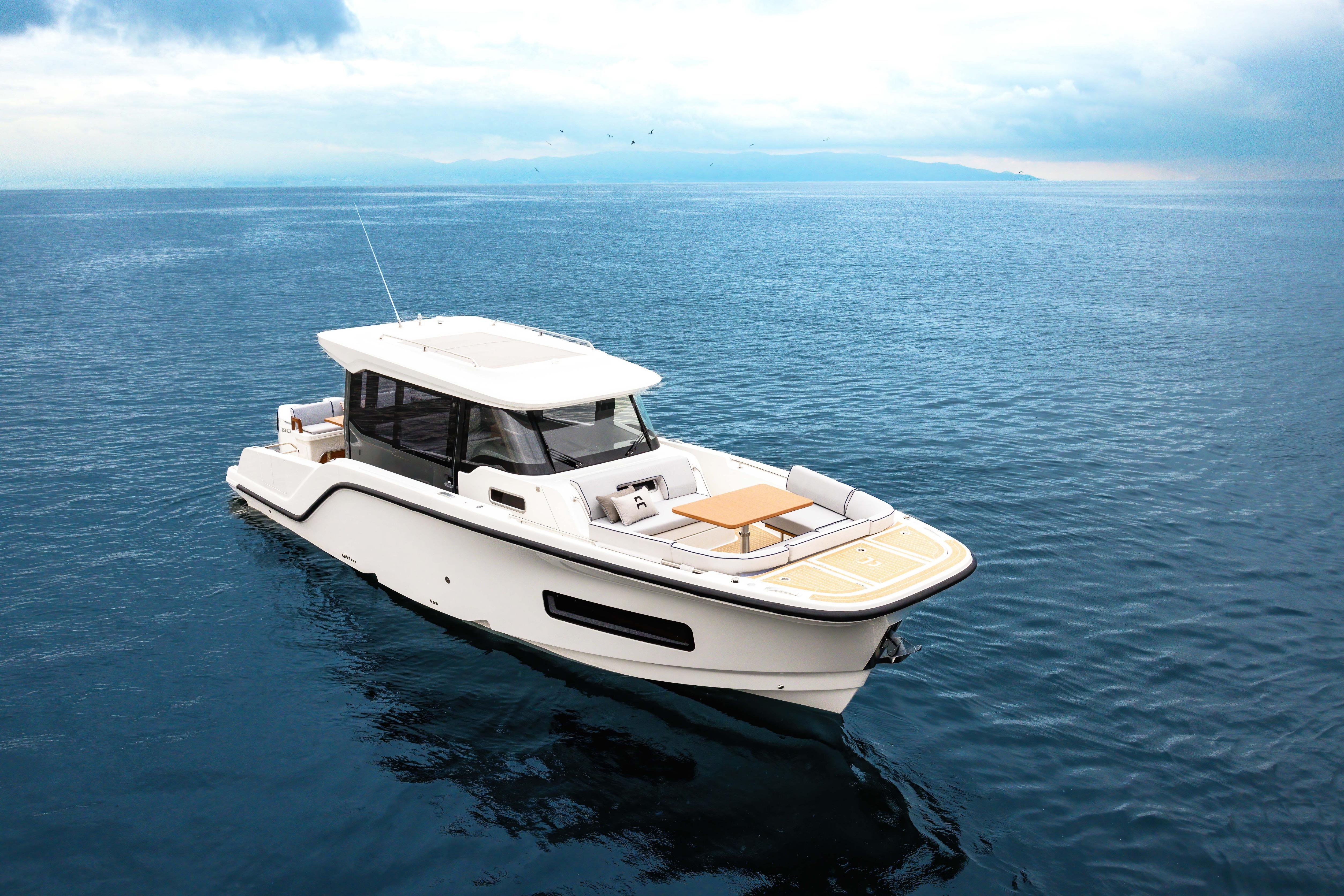 2026 Aiata Wayfinder 38 Cabin