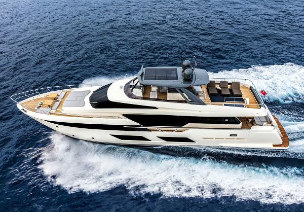 2019 Ferretti Yachts 920
