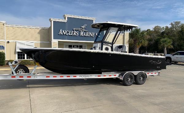 2026 Robalo 266 Cayman