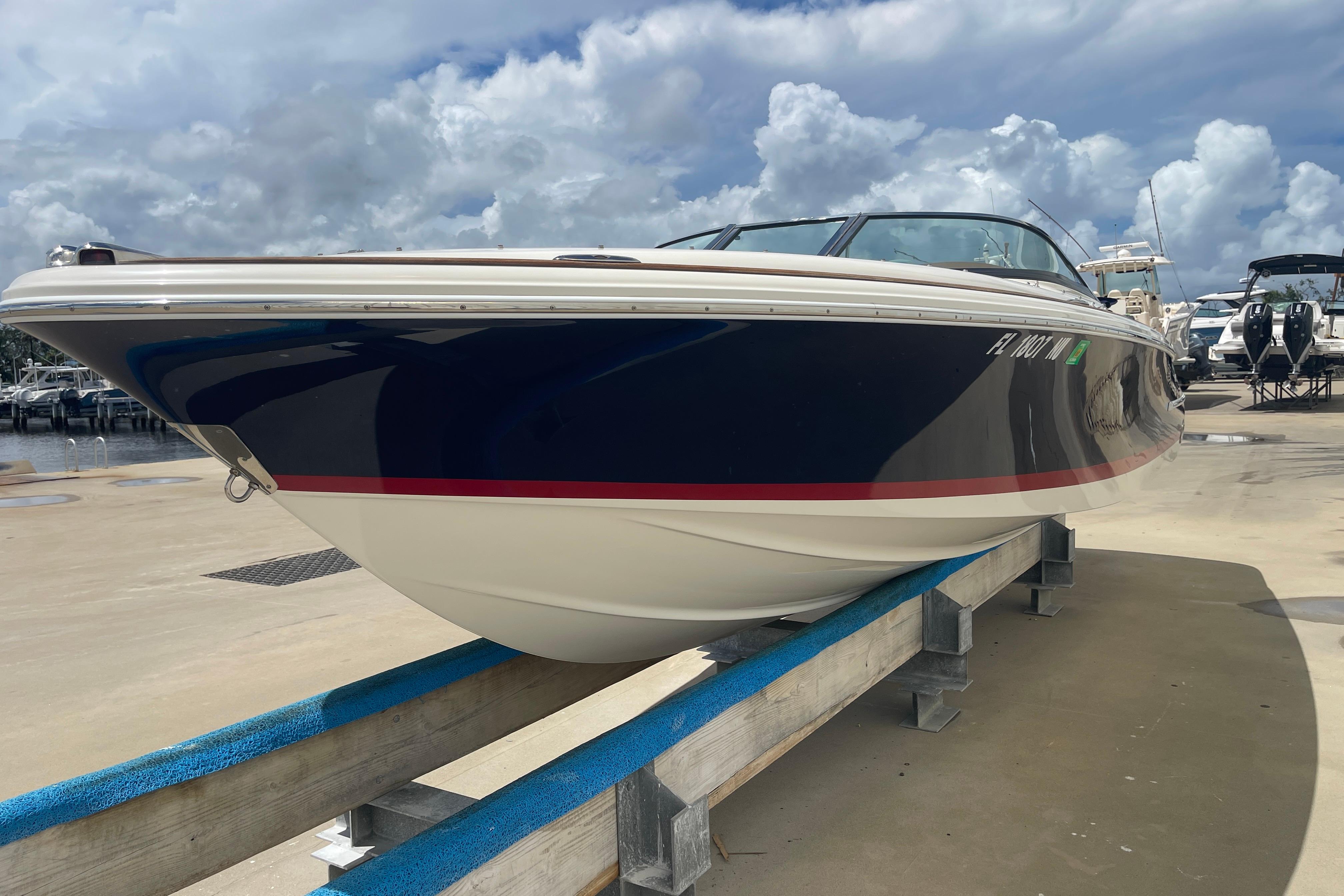 2008 Chris-Craft Launch 22