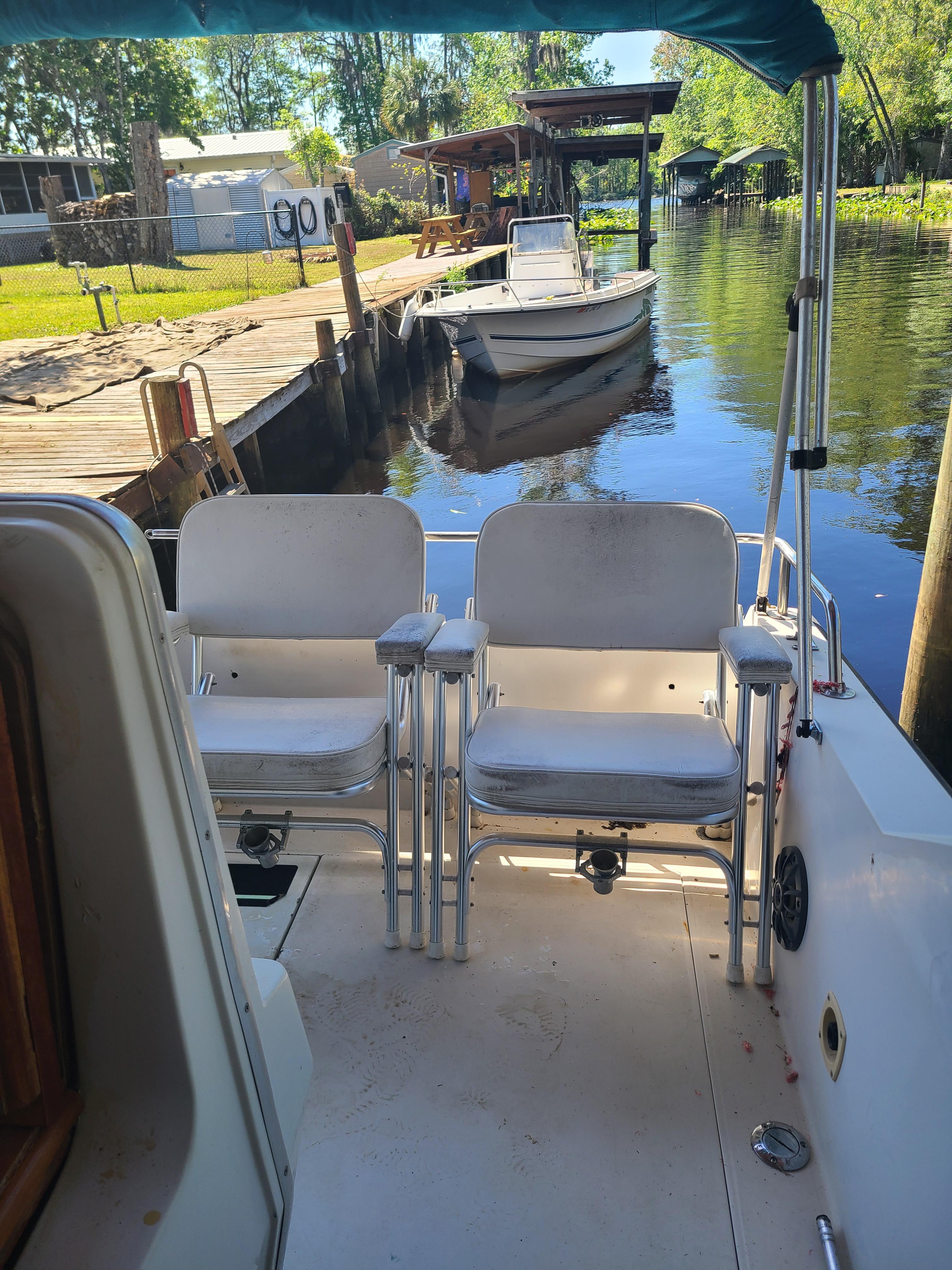 1989 Wellcraft 26' daycruiser