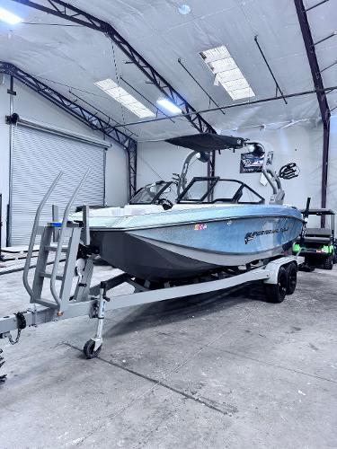 2020 Nautique Super Air Nautique G21