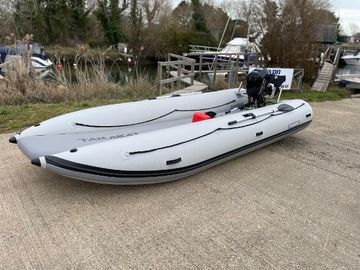 2023 Takacat 420LX