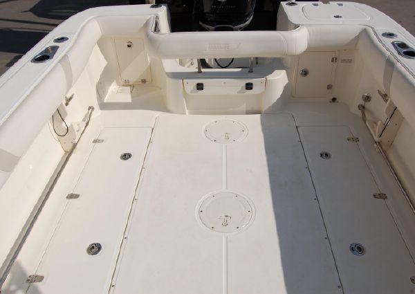 2011 Boston Whaler 235 Conquest