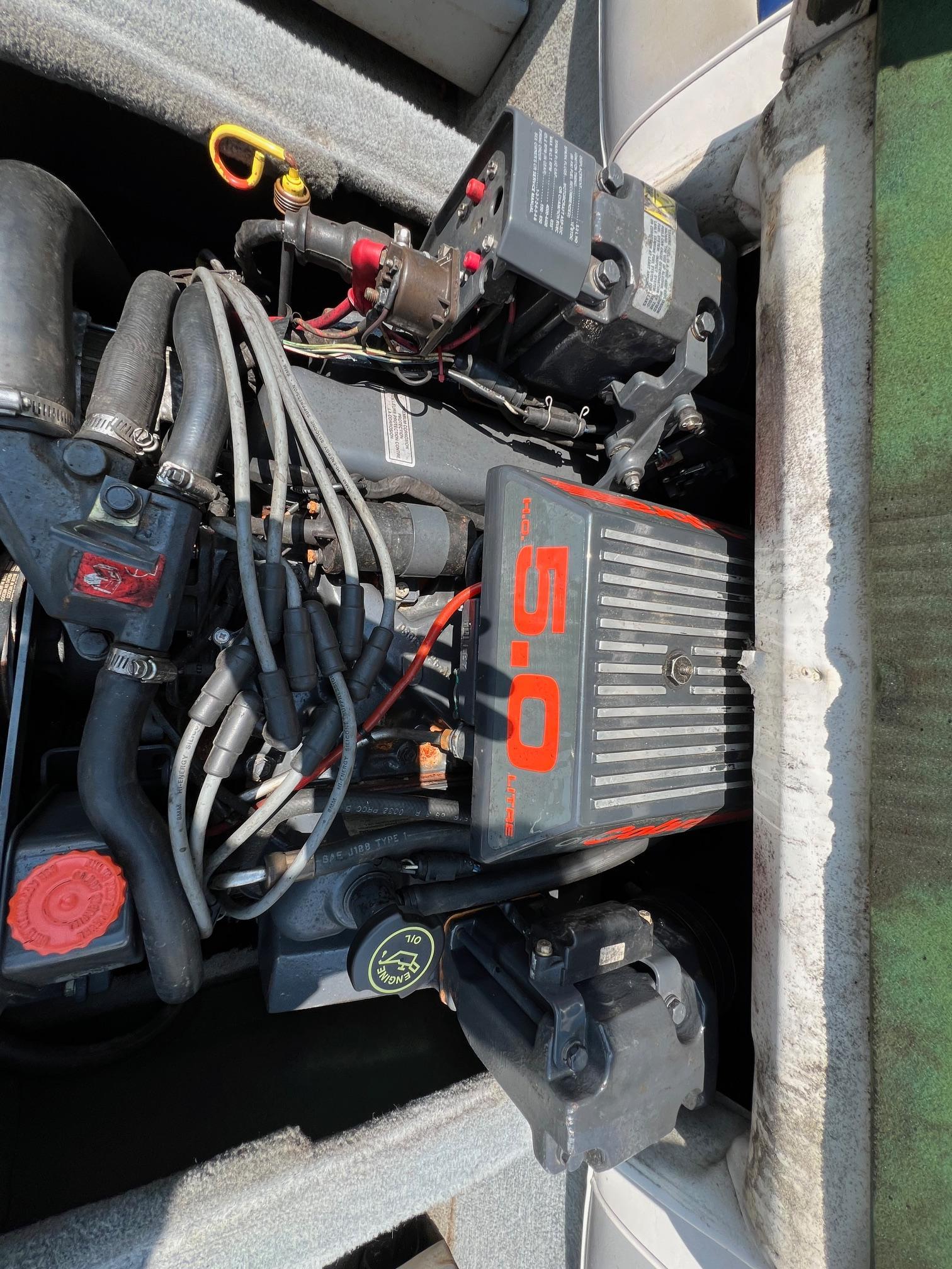 1992 Four Winns Horizon 190