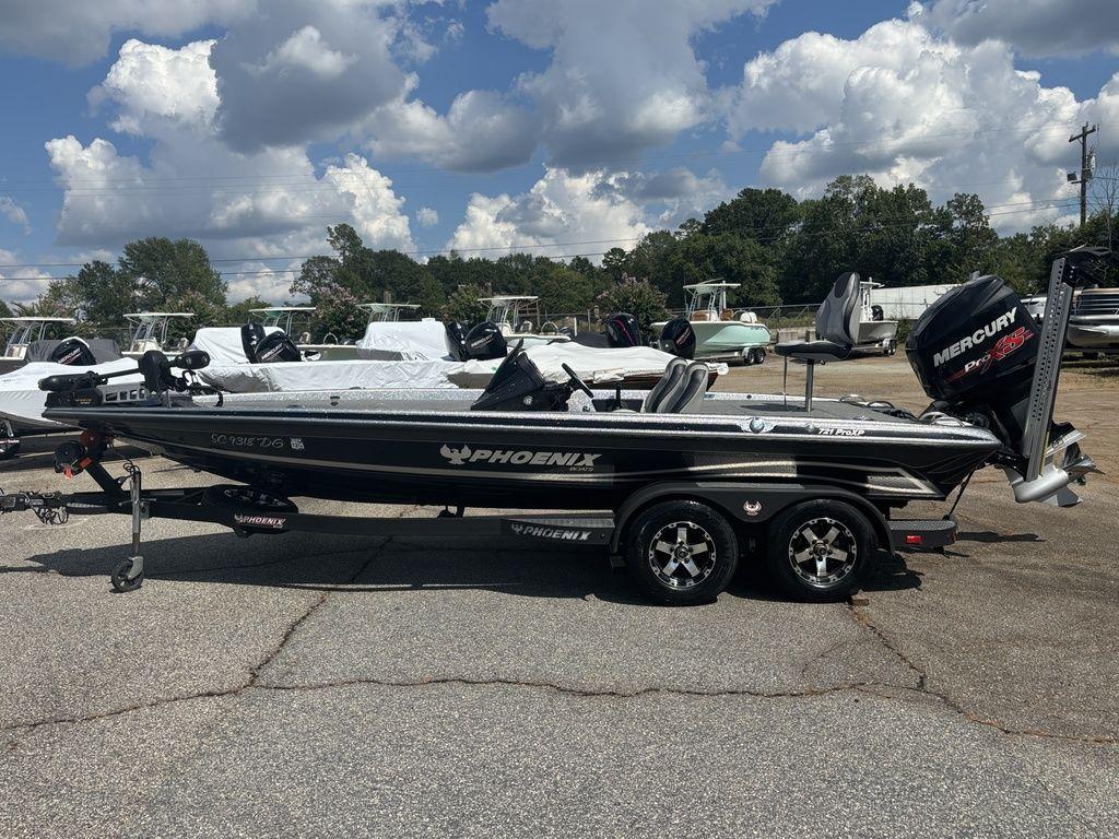 2018 Phoenix 721 ProXP