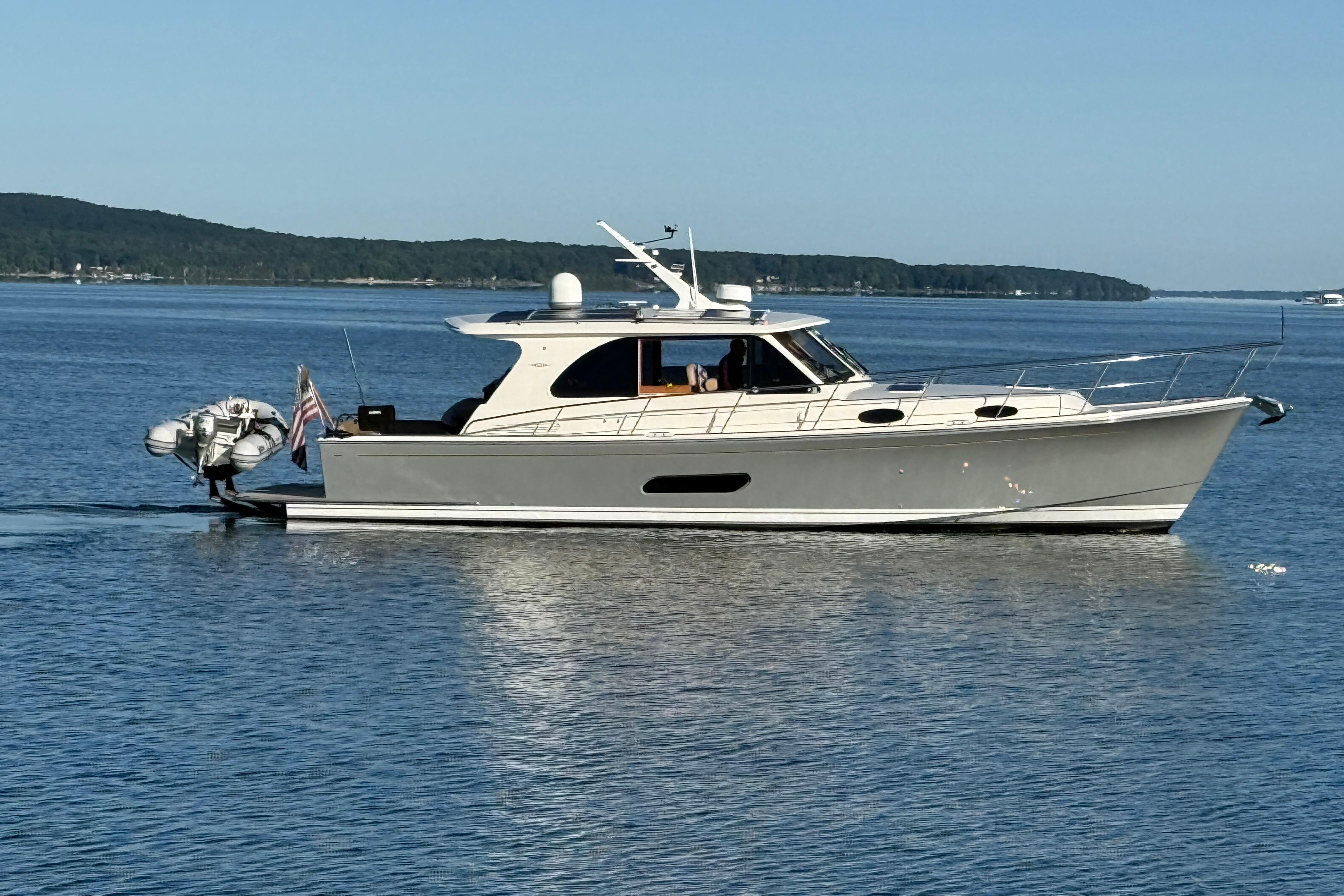 2017 Grand Banks 44 Eastbay SX