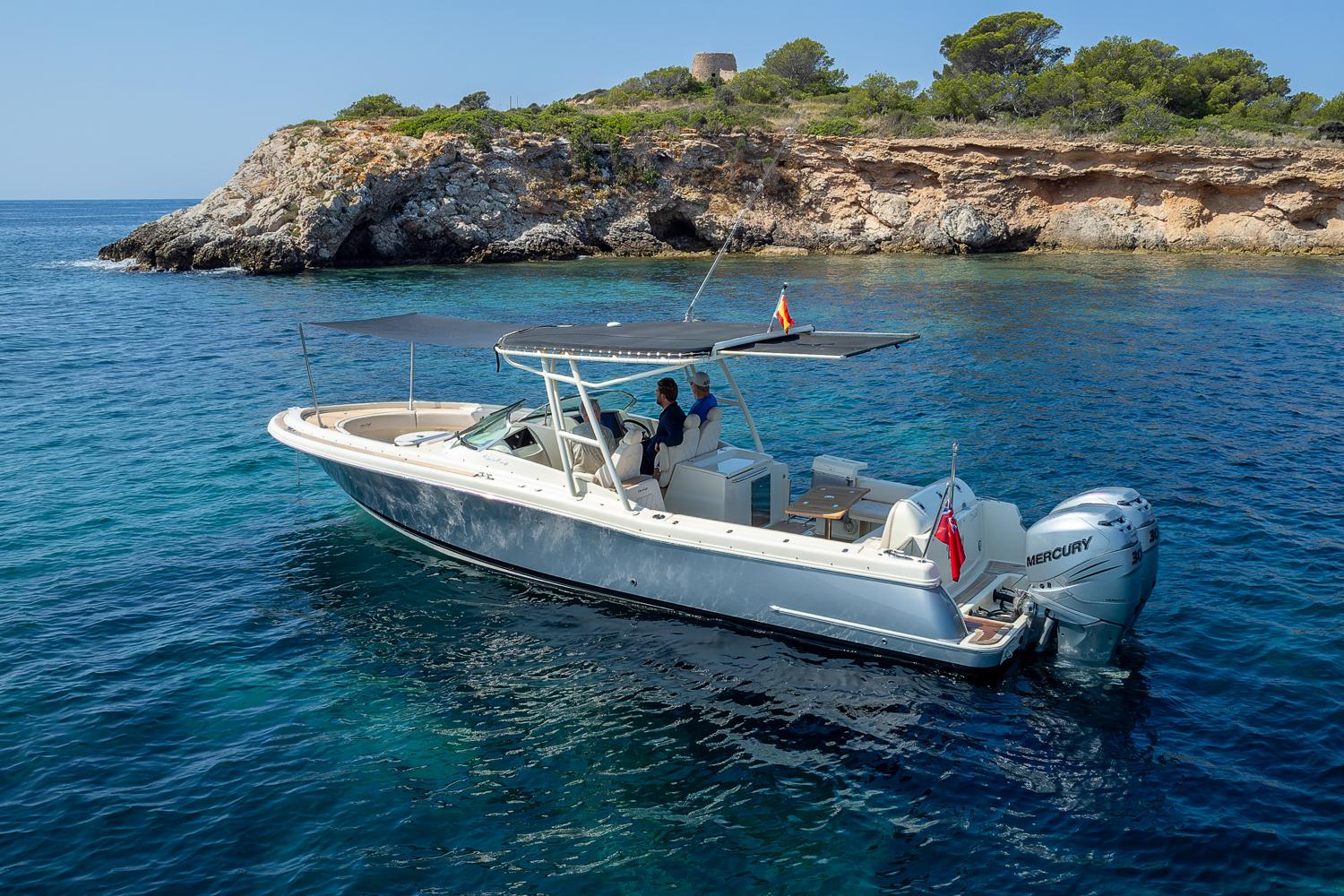 Chris-Craft Calypso 30