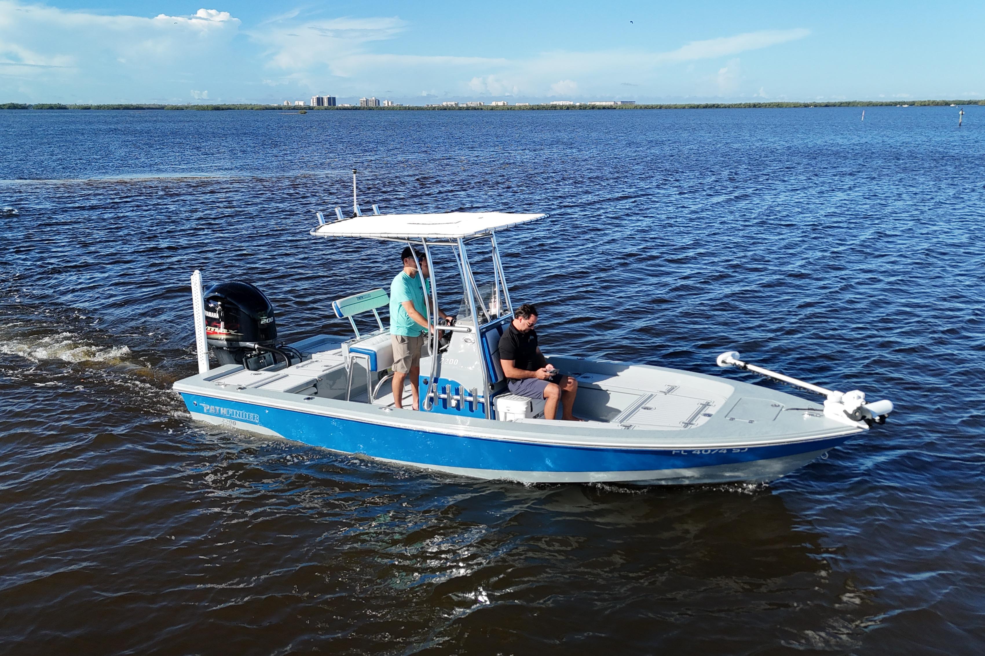 2014 Pathfinder 2200 TRS