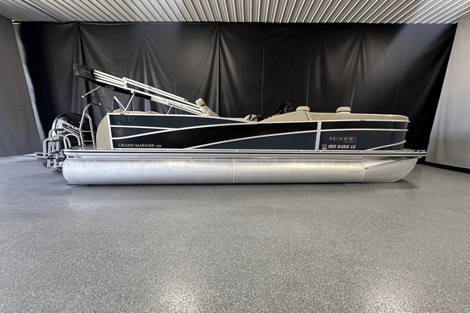 2013 Harris 230 Grand Mariner