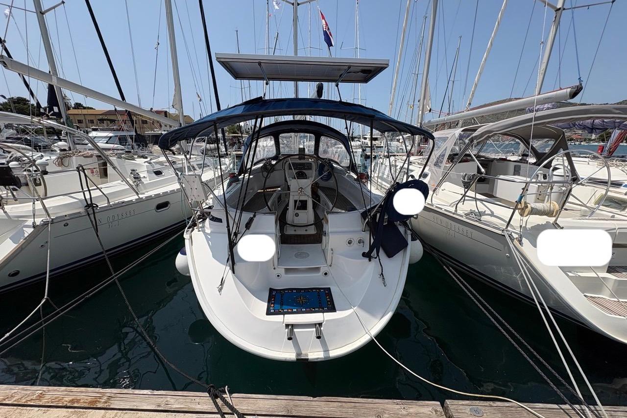 2007 Bavaria Cruiser 36