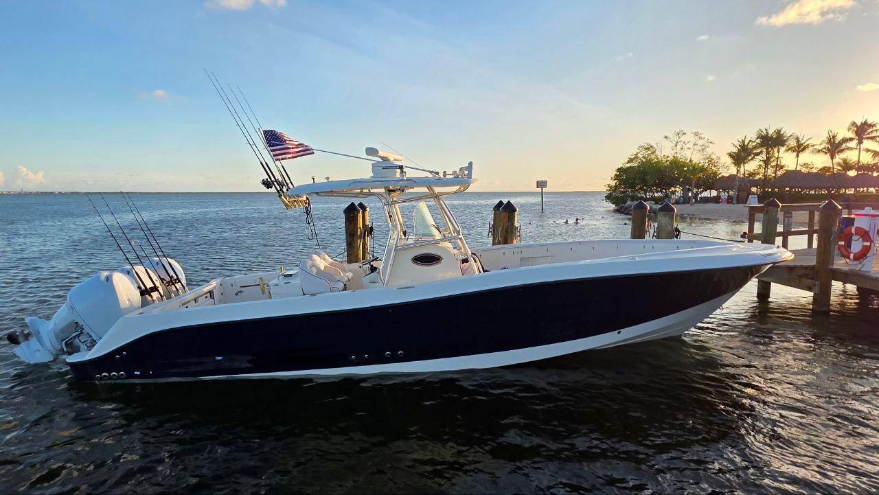 Hydra-Sports Vector 3300 CC