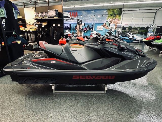 2025 Sea-Doo GTR