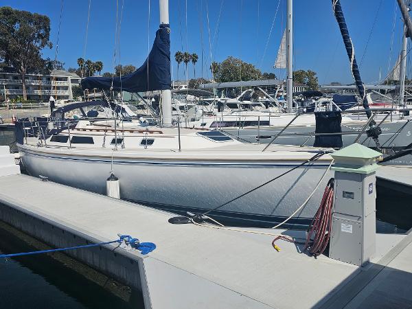1987 Catalina 36