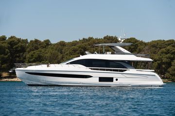 2022 Azimut 78 Fly with Jet ski Garage