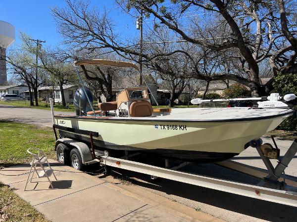 1979 Boston Whaler V20